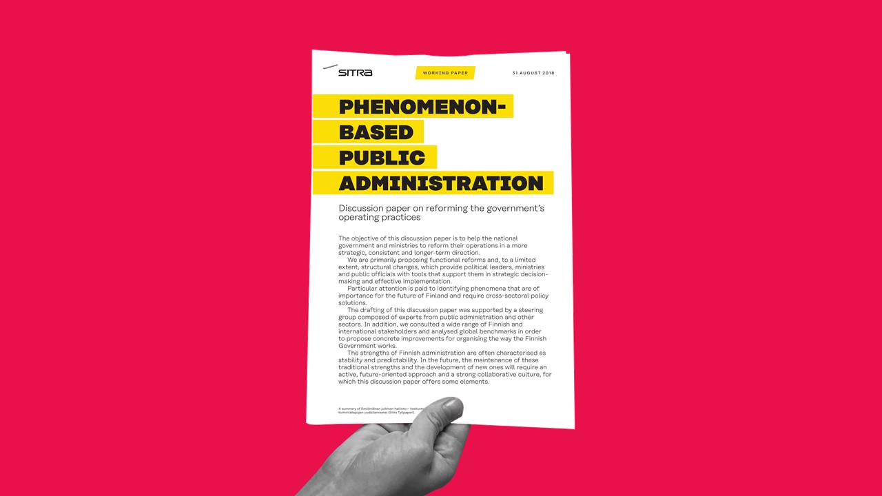 role of public administration in policy making